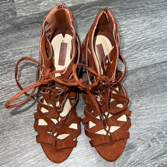 Forever 21 Cutout Laceup Heels Burnt Orange - Picture 6 of 10